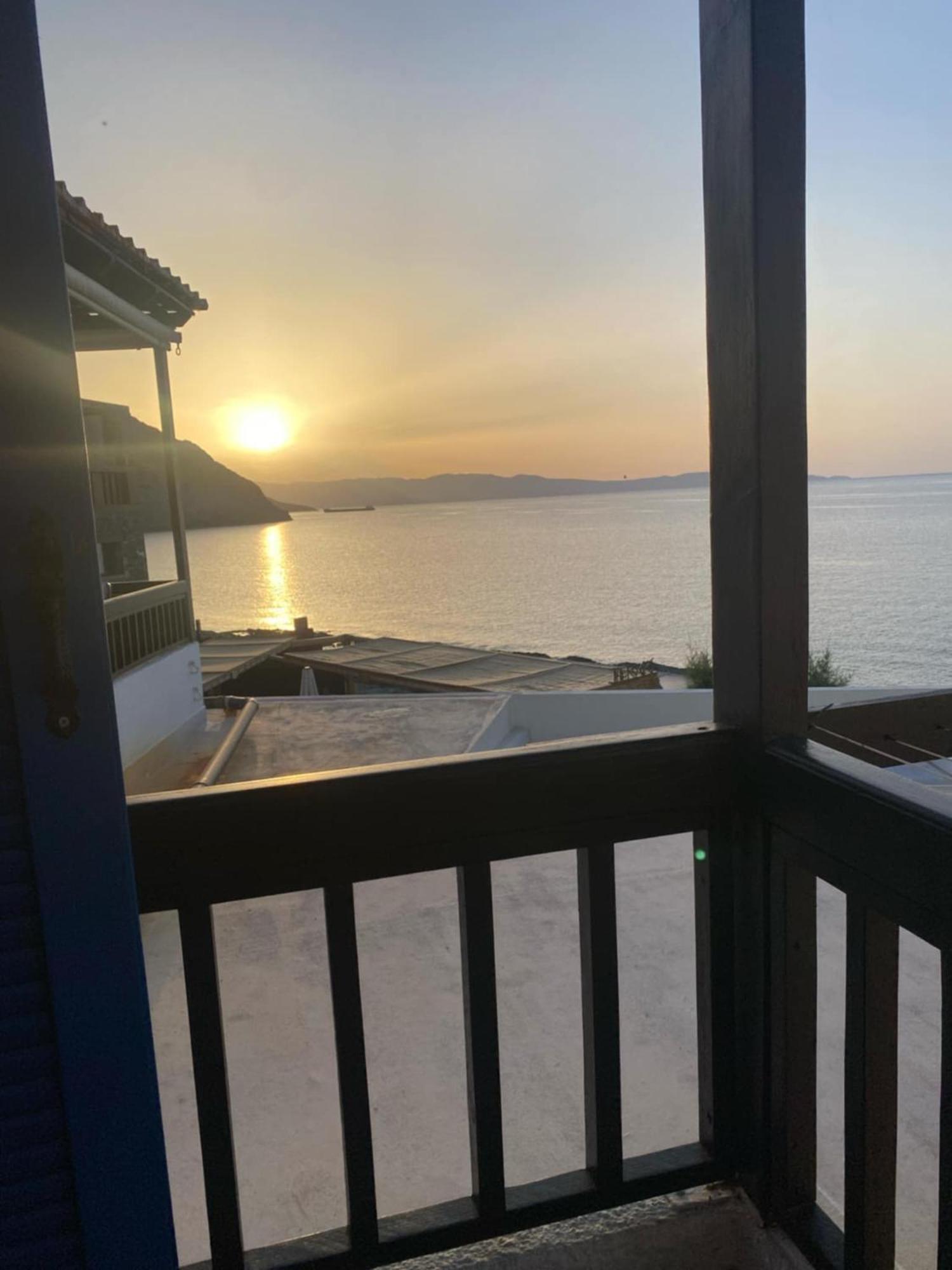 On The Sea Despoina Apartment At Mochlos Creta Exterior photo